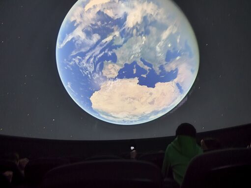 Séance de planétarium